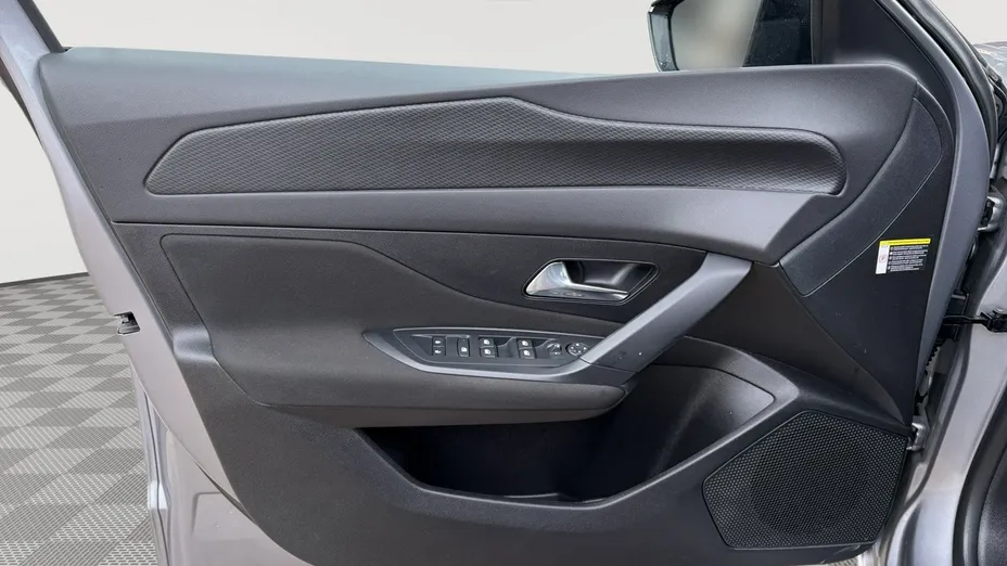 PEUGEOT 308 -