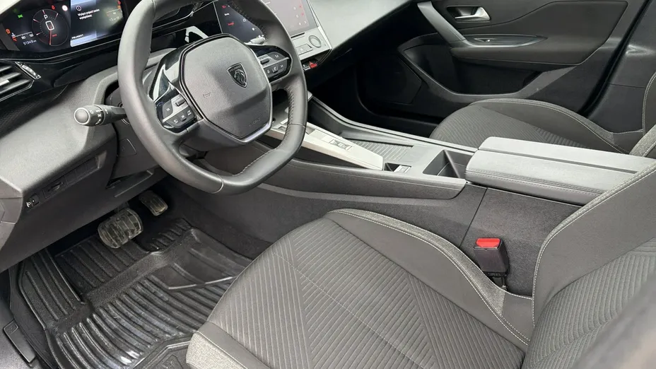 PEUGEOT 308 -