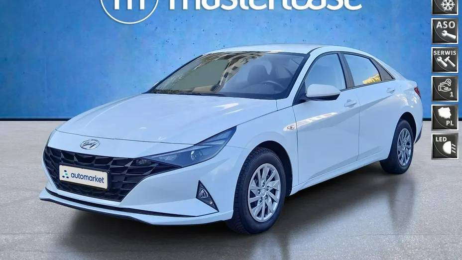 HYUNDAI Elantra -