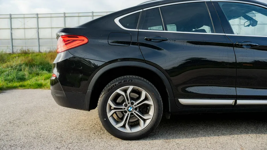 BMW X4 -