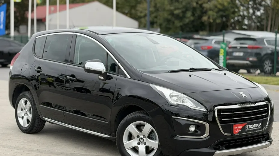 PEUGEOT 3008 -