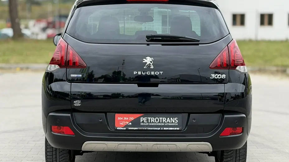 PEUGEOT 3008 -