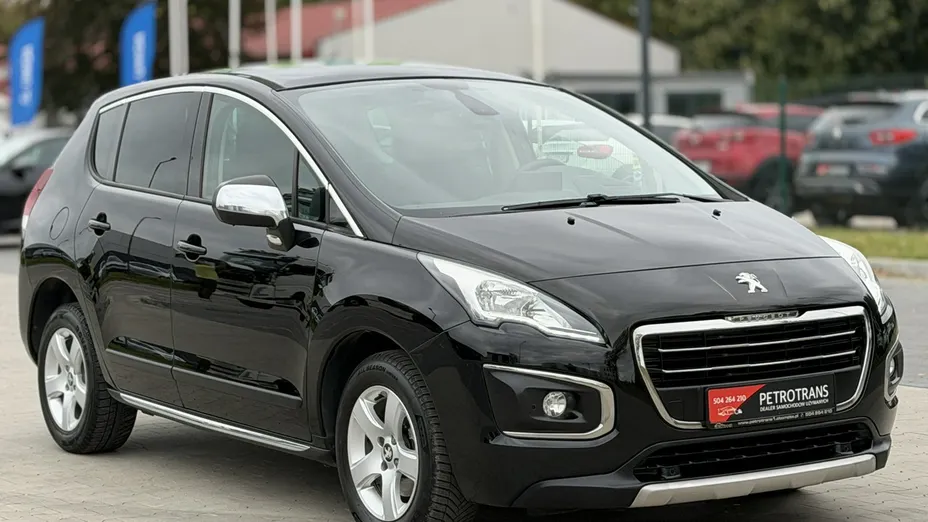 PEUGEOT 3008 -