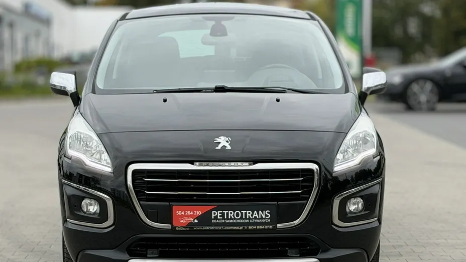PEUGEOT 3008 -