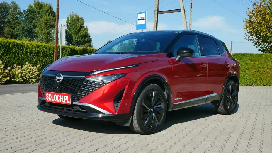 NISSAN Qashqai -