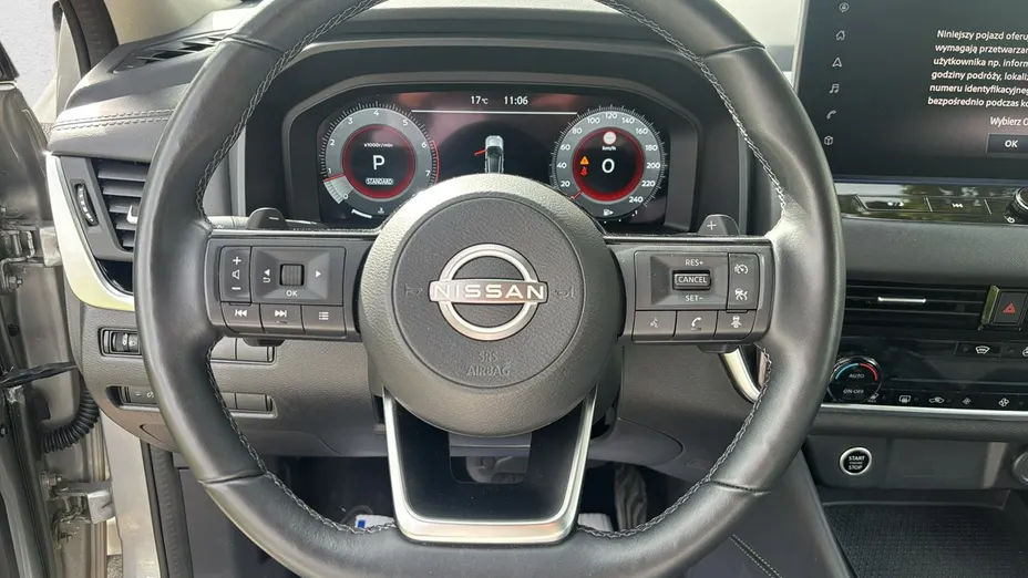NISSAN Qashqai -