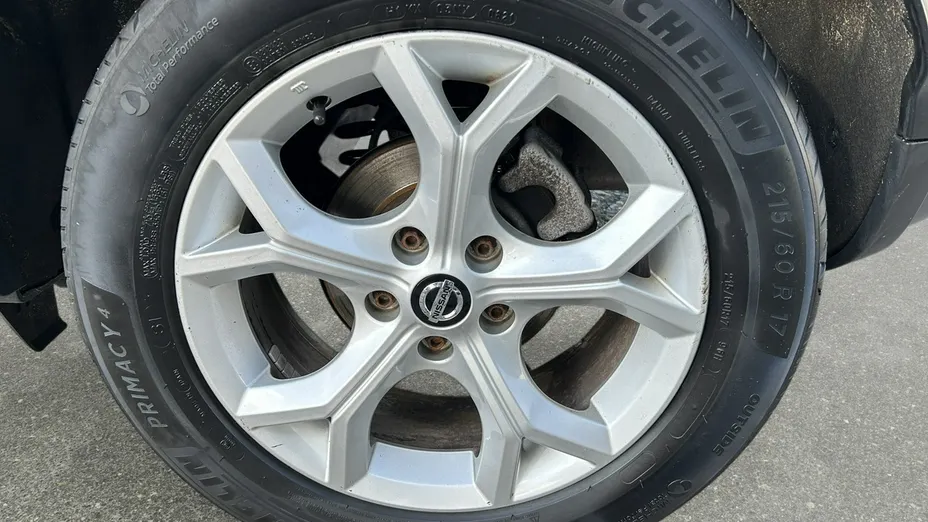 NISSAN Juke -