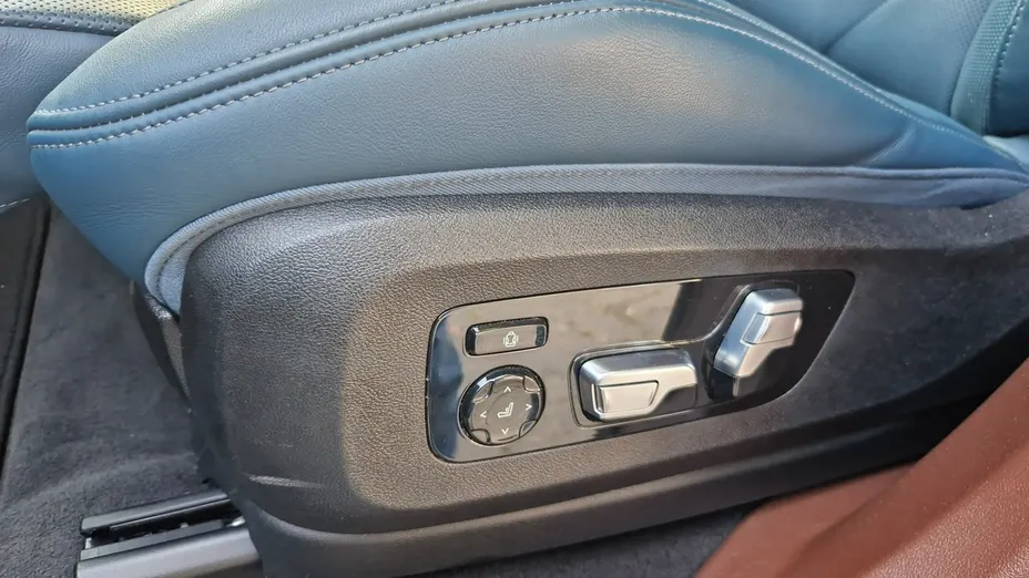 BMW XM -