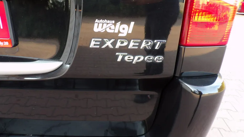 PEUGEOT Expert -
