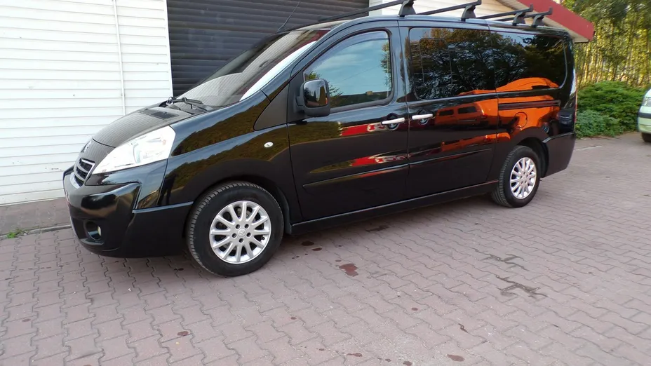 PEUGEOT Expert -