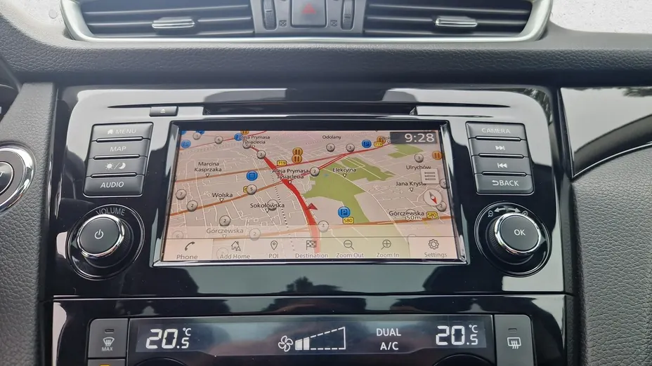 NISSAN Qashqai -