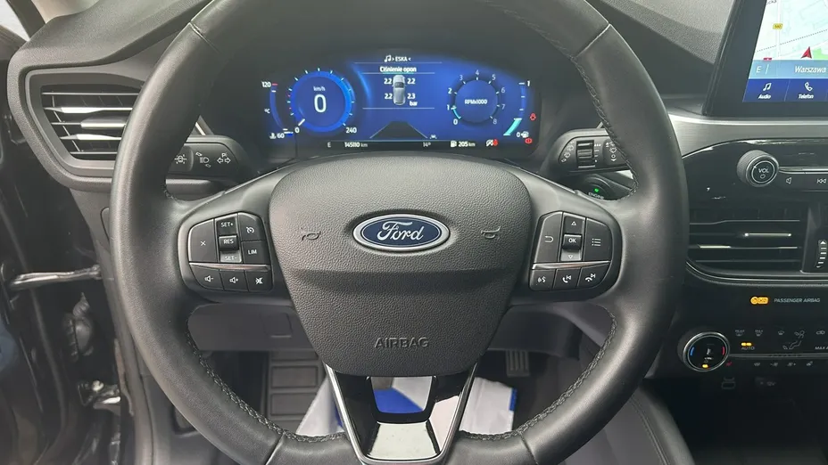 FORD Kuga -