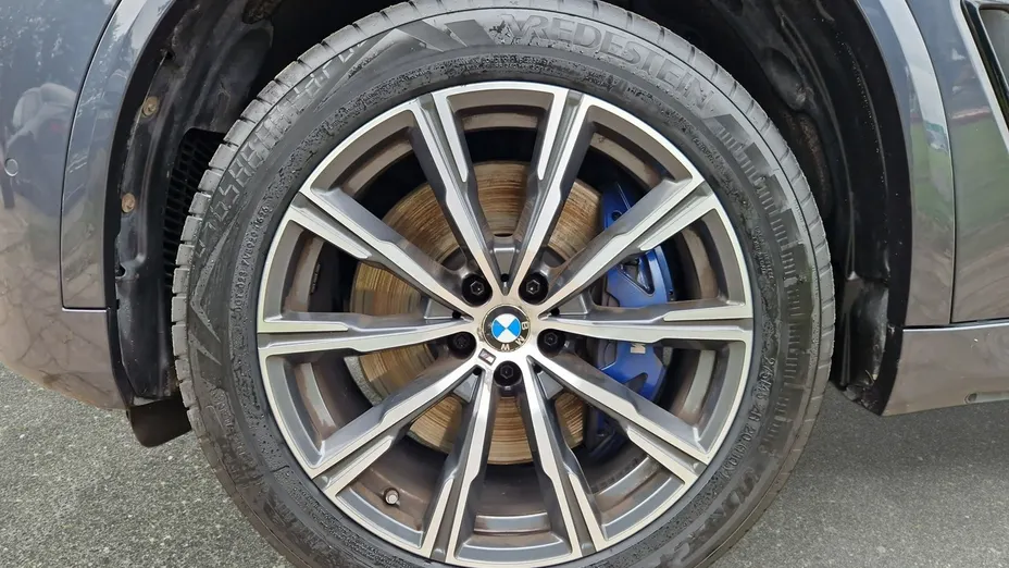 BMW X5 -