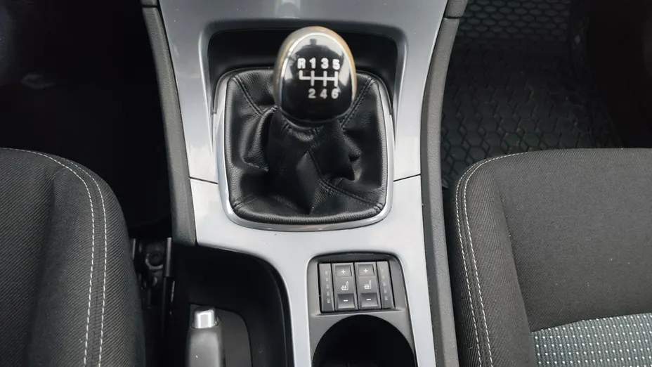 FORD Mondeo -
