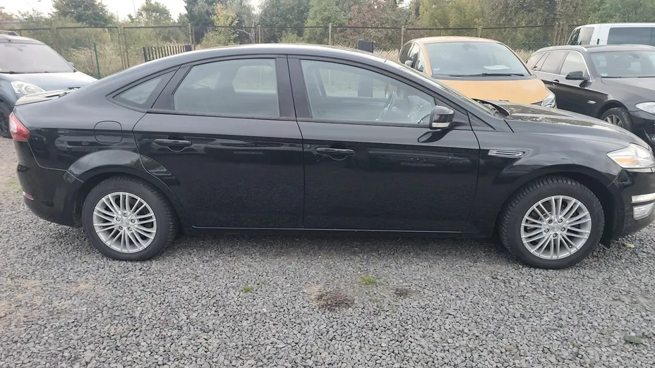 FORD Mondeo -