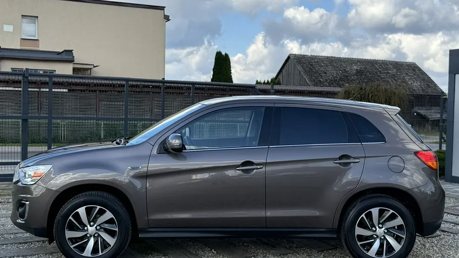 MITSUBISHI ASX -