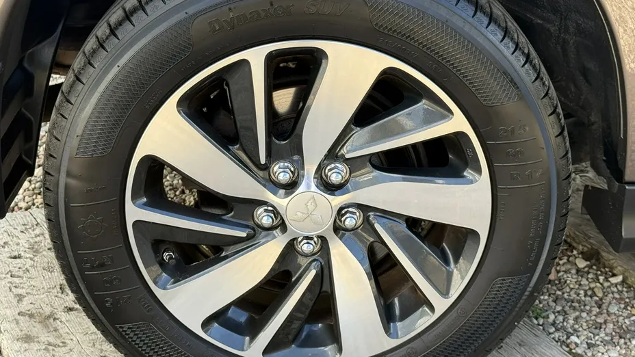 MITSUBISHI ASX -