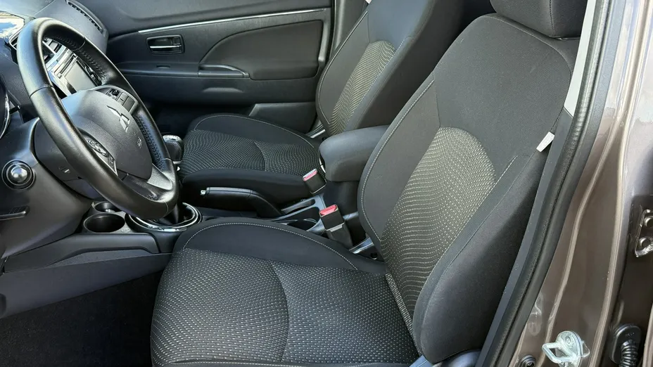 MITSUBISHI ASX -