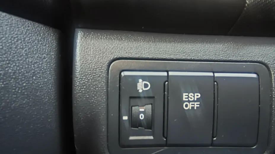 HYUNDAI i30 -
