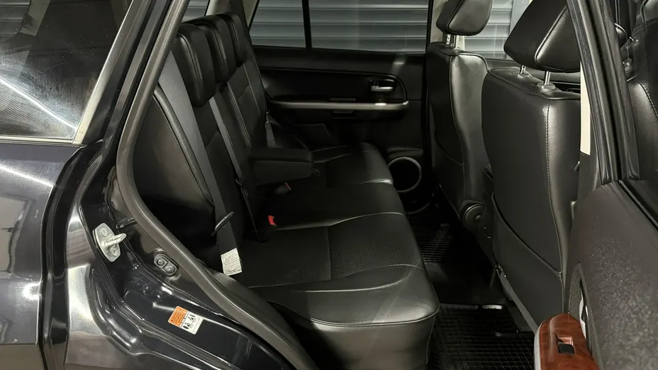 SUZUKI Grand Vitara -