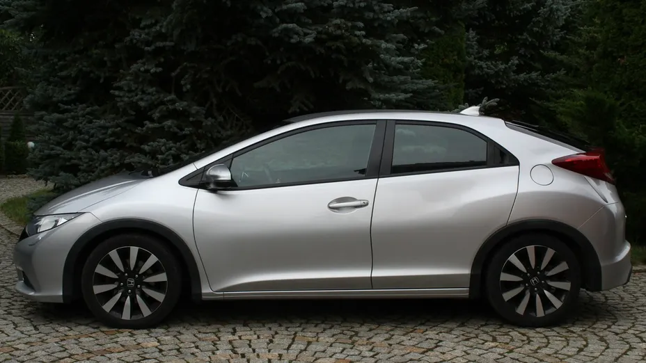 HONDA Civic -