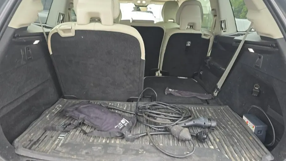 VOLVO XC90 -