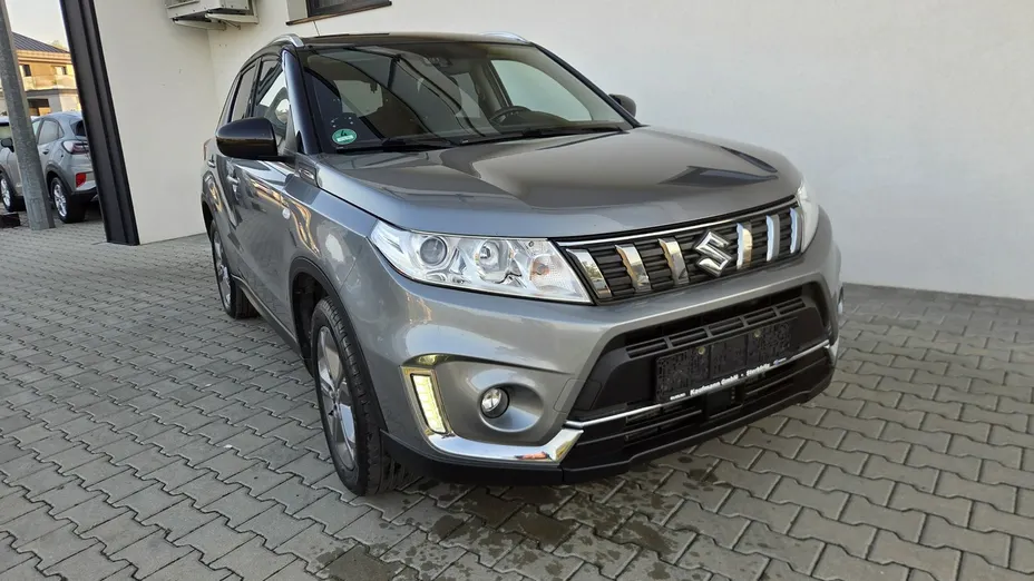 SUZUKI Vitara -