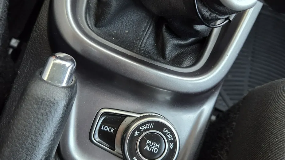 SUZUKI Vitara -