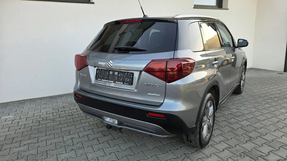 SUZUKI Vitara -