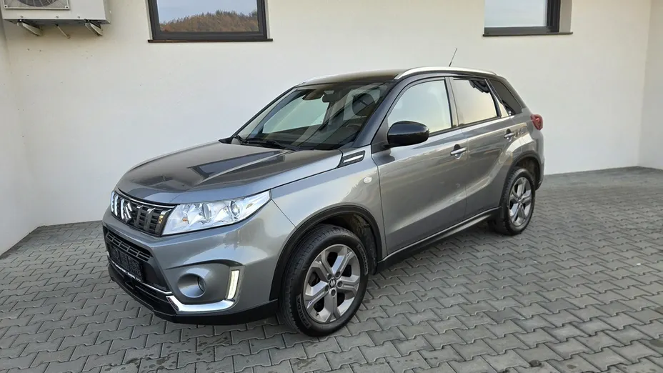 SUZUKI Vitara -
