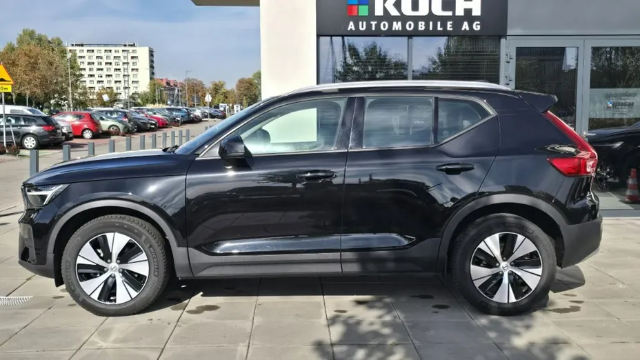 VOLVO XC40 -