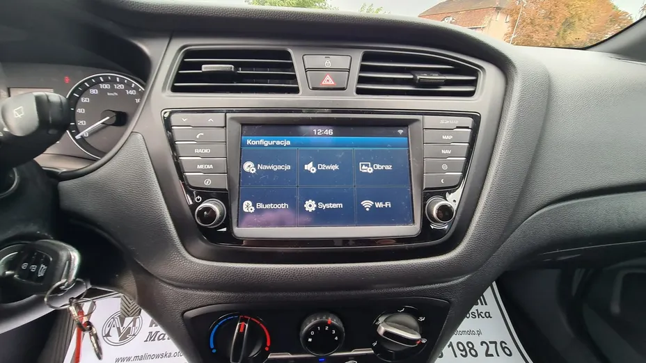 HYUNDAI i20 -