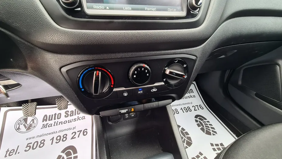 HYUNDAI i20 -