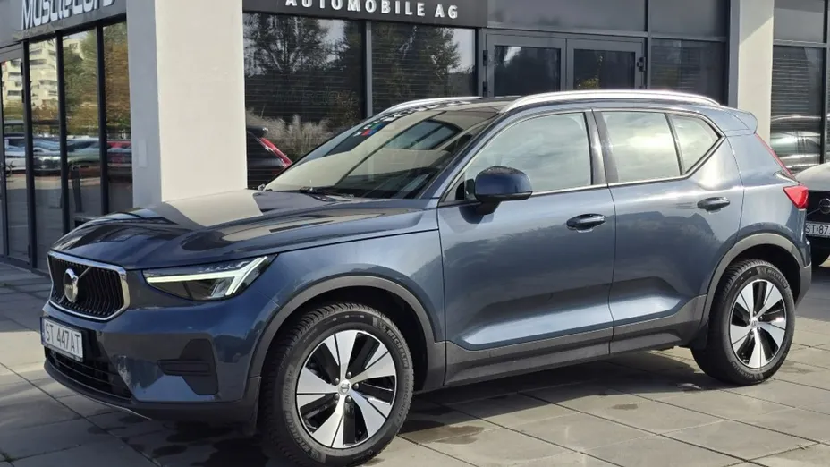 VOLVO XC40 -