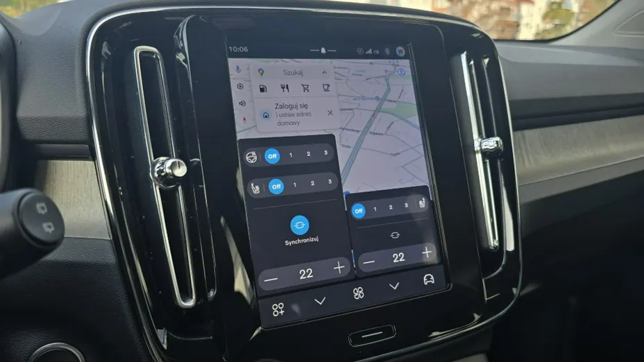 VOLVO XC40 -
