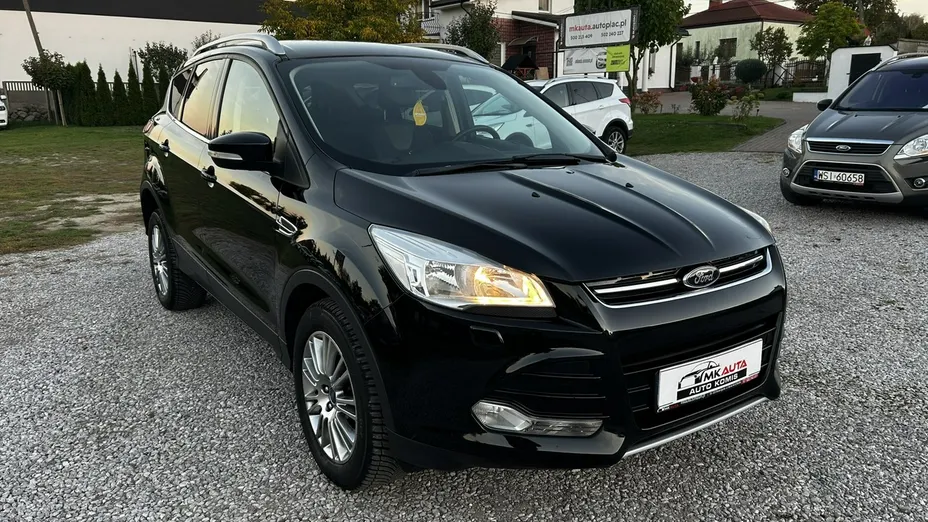 FORD Kuga -
