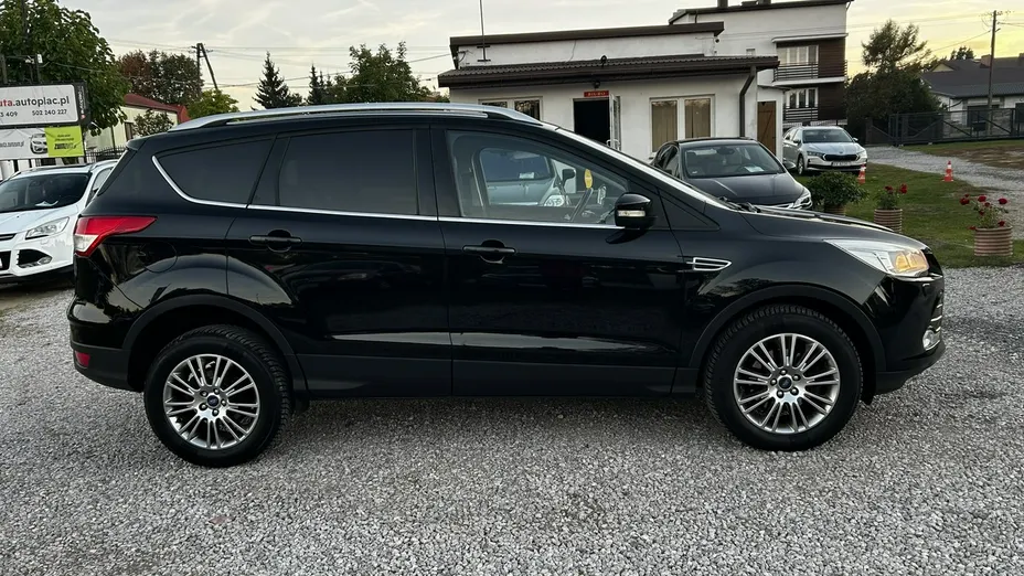 FORD Kuga -
