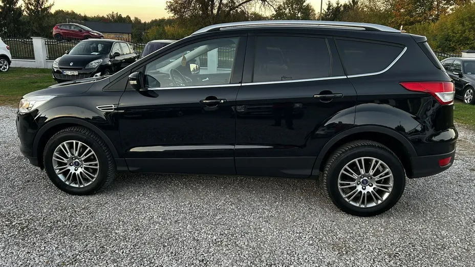 FORD Kuga -