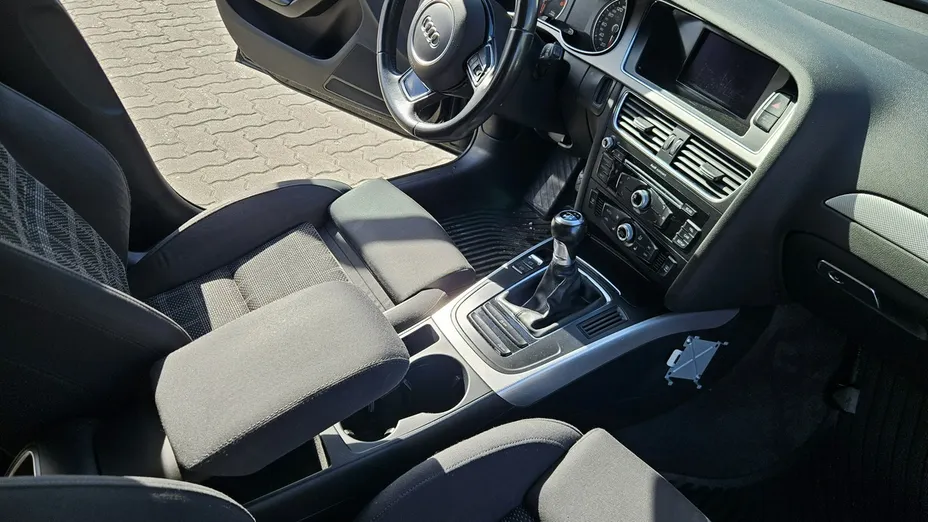 AUDI A4 Avant -