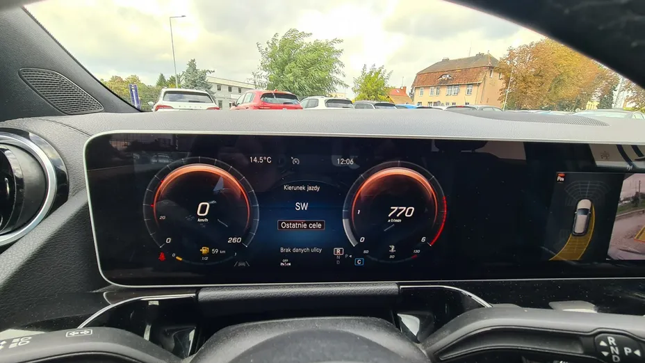 MERCEDES-BENZ B Klasa -