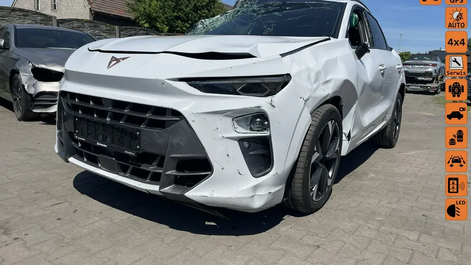 CUPRA Terramar -