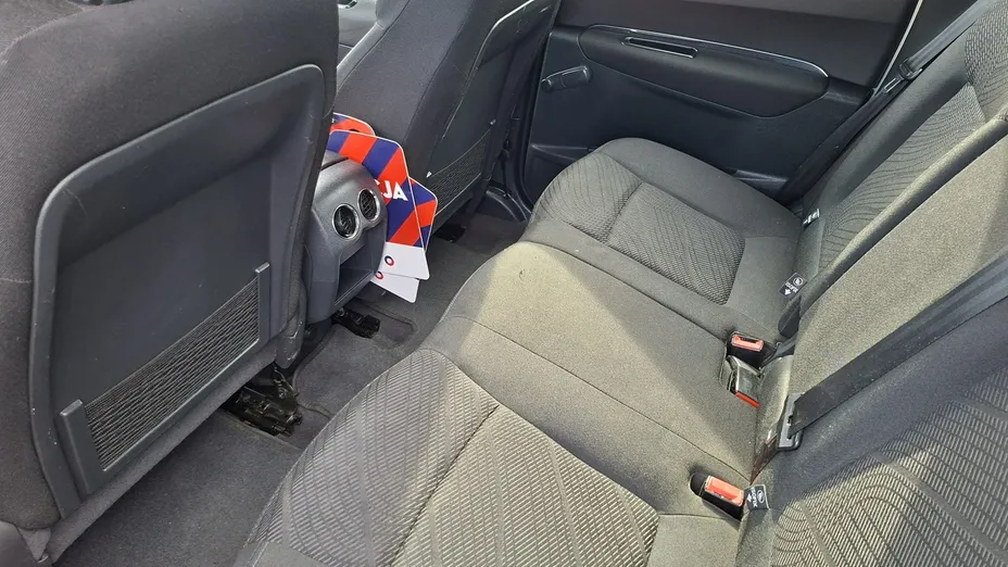 PEUGEOT 3008 -