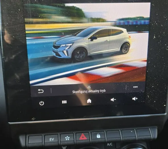 RENAULT Clio -