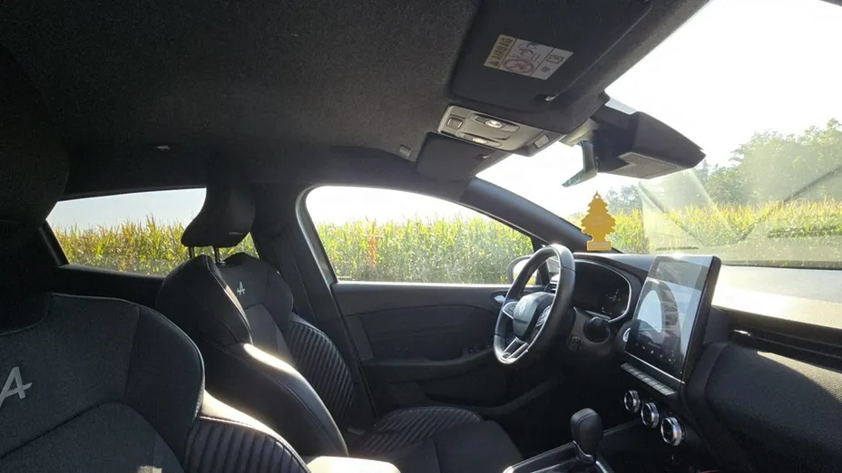 RENAULT Clio -