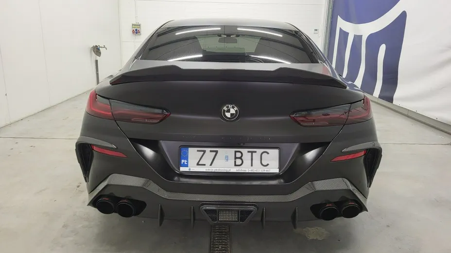 BMW Seria 8 -