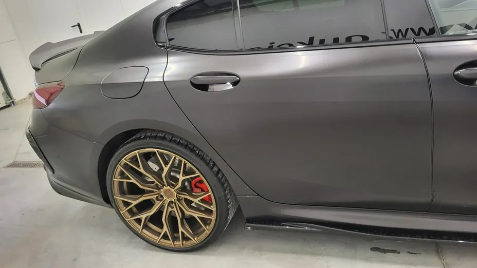 BMW Seria 8 -