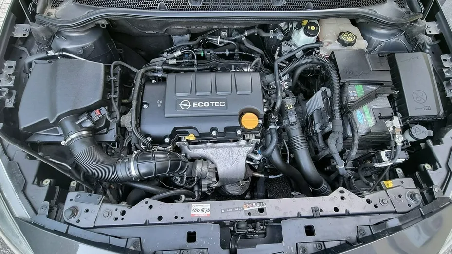 OPEL Astra -