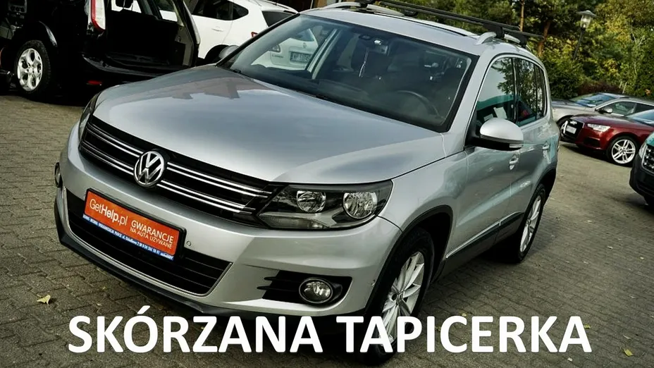 VOLKSWAGEN Tiguan -