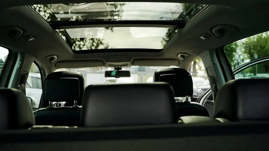 VOLKSWAGEN Tiguan -