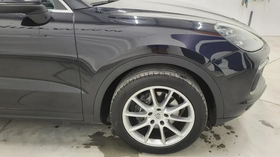 PORSCHE Cayenne -